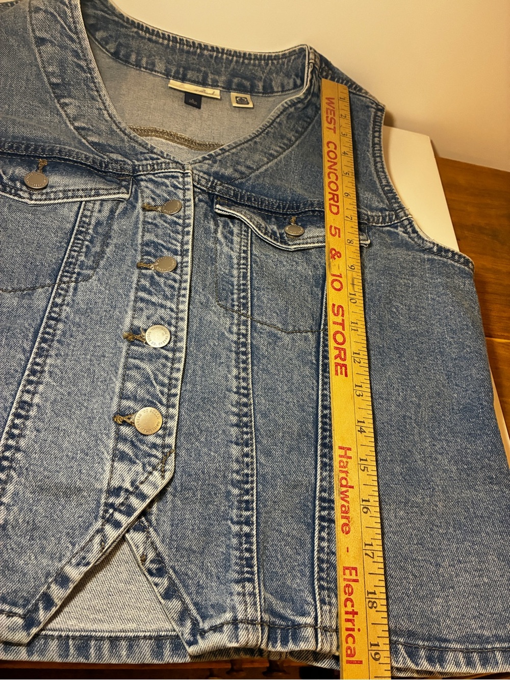 Medium Blue Denim Vest Like New Fair Trade Certified Factory - Picture 4 of 5